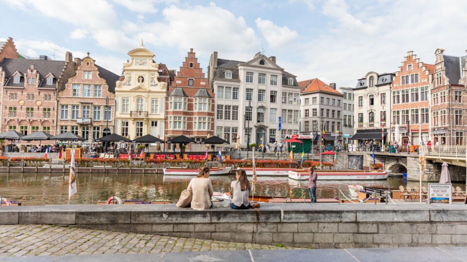 Seit dem 11. Jahrhundert legen an der Graslei in Gent Schiffe an © VisitFlanders